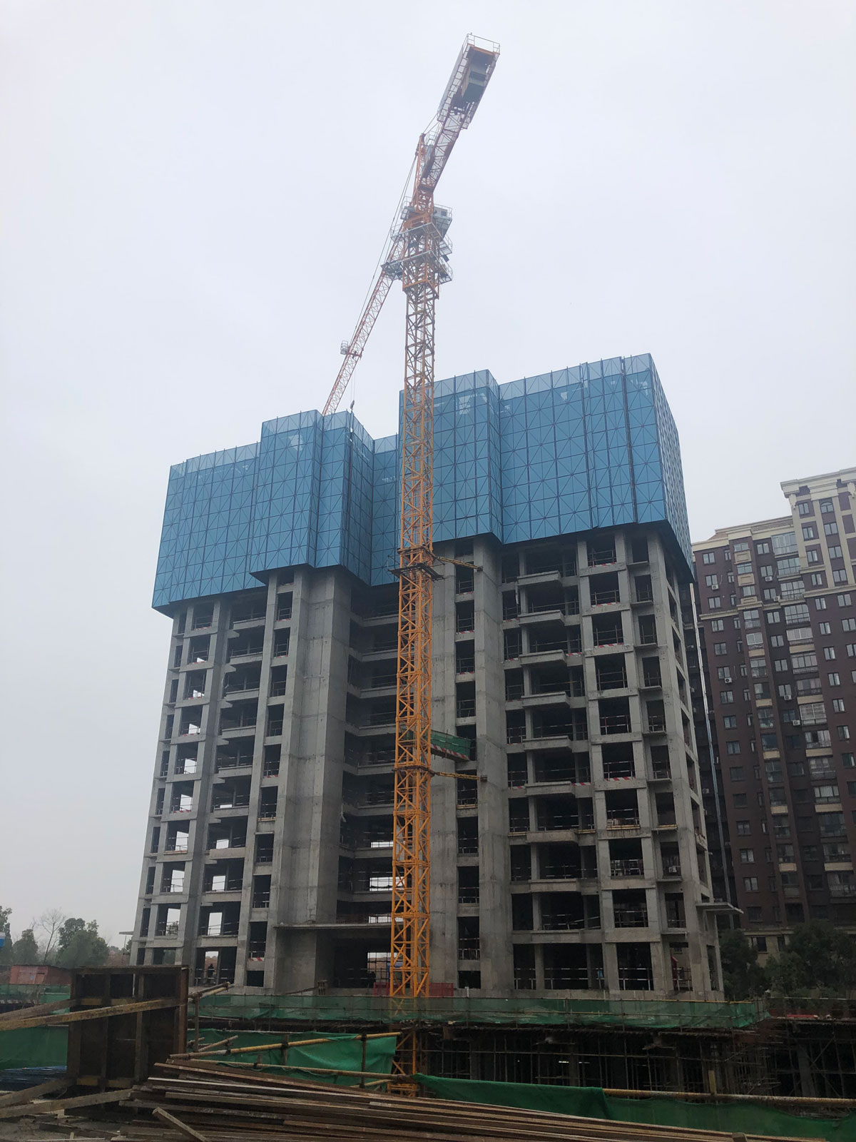 商住项目-世茂龙湾八期项目-武汉万业建筑工程有限公司